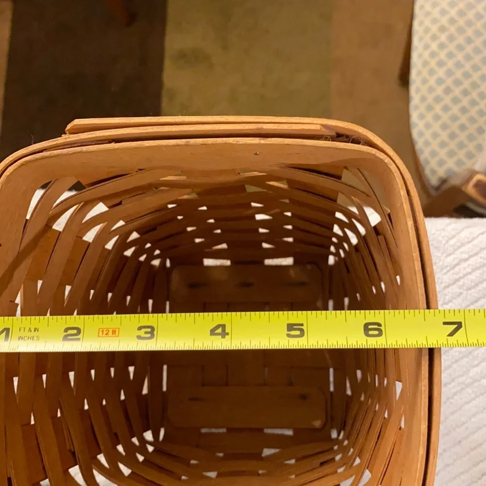 1994 Vintage Longaberger Handwoven Brown Collectible Basket Size 8.5” X 7”